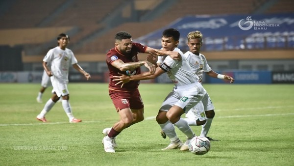 Laga Persebaya vs Borneo FC-1631103900