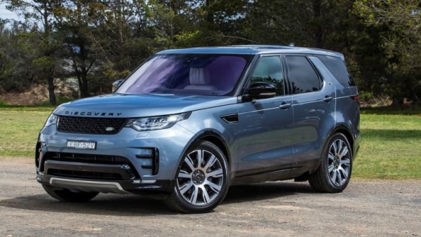 Jaguar Land Rover Discovery-1635125411