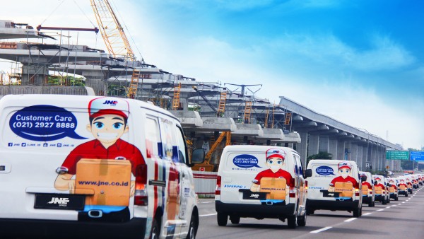 Ilustrasi armada JNE-1638942914