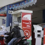 Pengisian BBM di SPBU Pertamina-1644659999