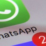 Logo aplikasi WA di handphone-1647755584