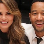 Chrissy Teigen dan John Legend-1659624712