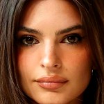 Emily Ratajkowski-1668578935