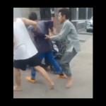 Pelaku ODGJ berhasil diamankan oleh warga-1713945583