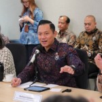 Menko AHY-1745670734