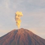 Gunung Semeru-1749521312