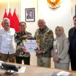 Menhut Raja Juli Antoni-1767759608