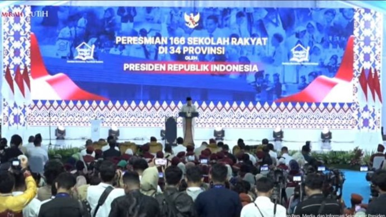 Prabowo Subianto dalam peresmian Sekolah Rakyat (Istimewa)