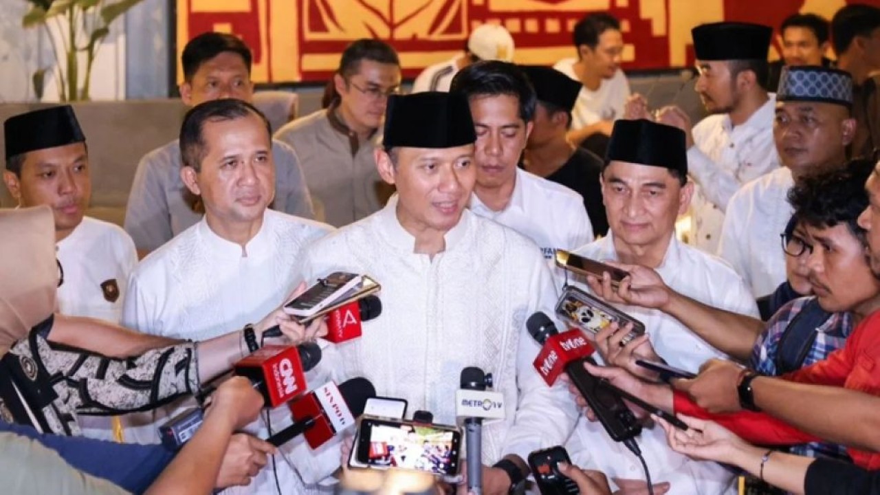 Menteri Koordinator Bidang Infrastruktur dan Pembangunan Kewilayahan (Menko IPK) Agus Harimurti Yudhoyono (AHY) menegaskan infrastruktur tidak hanya berorientasi pada jalan dan jembatan, melainkan juga pada penyediaan ruang kreatif bagi generasi muda. (ANTARA/HO-Kementerian Koordinator Bidang Infrastruktur dan Pembangunan Kewilayahan)