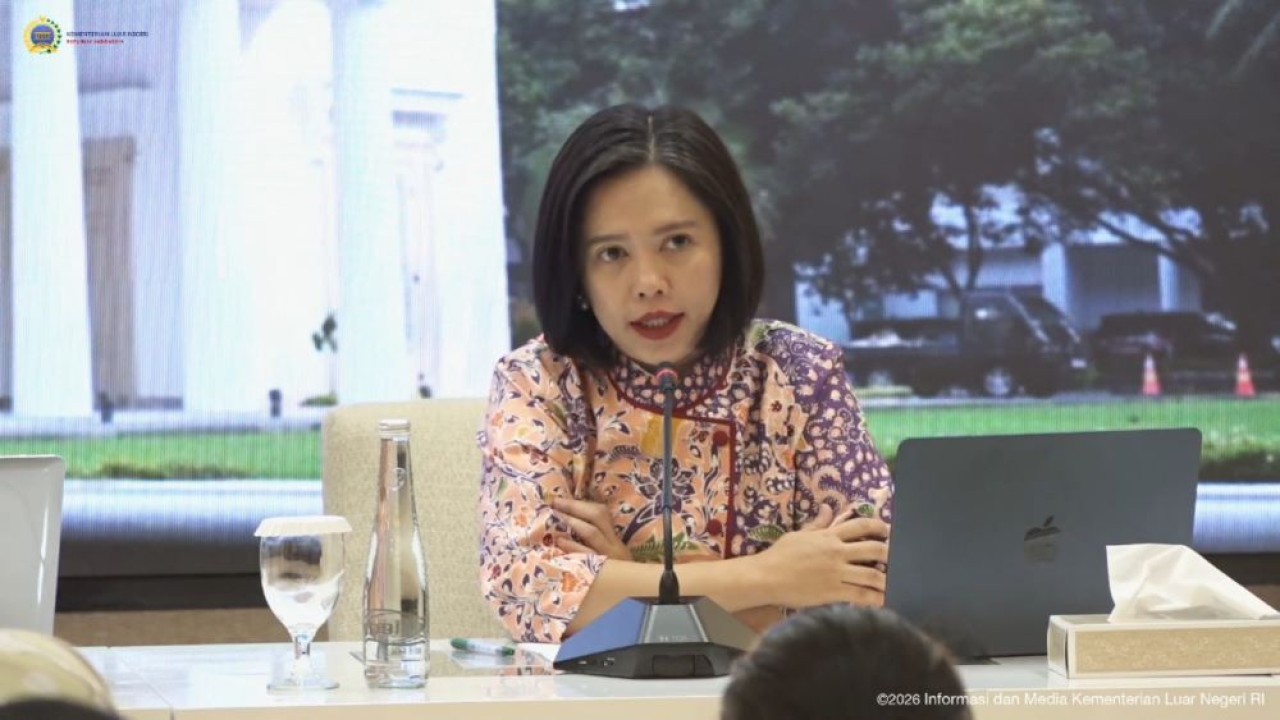 Plt Direktur Keamanan dan Perdamaian Internasional Kementerian Luar Negeri Veronika Vika Rompis. (Bakom RI)