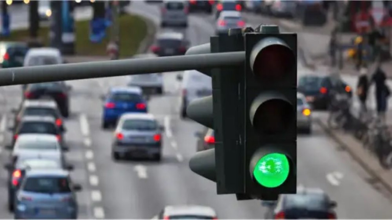 Ilustrasi lampu merah/ist