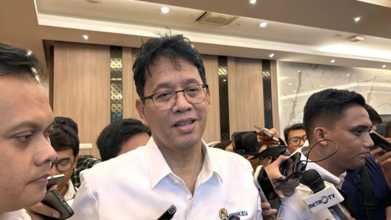 Arsip - Menteri Keuangan Purbaya Yudhi Sadewa menjawab pertanyaan wartawan saat ditemui usai Rapat Koordinasi Terbatas (Rakortas) di kantor Kementerian Koordinator Bidang Perekonomian, Jakarta, Senin (16/3/2026). ANTARA/Imamatul Silfia/aa. (Antara)