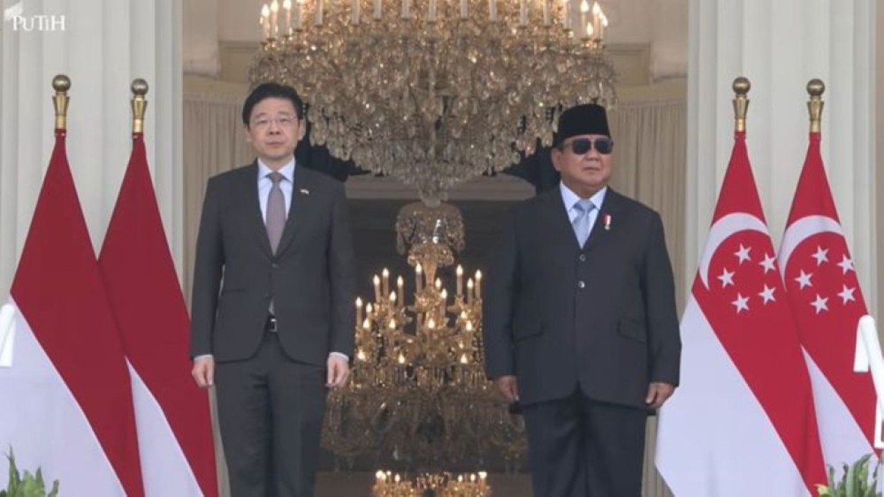 Perdana Menteri (PM) Singapura Lawrence Wong dan Presiden Prabowo Subianto. (Foto: YouTube Sekretariat Presiden)