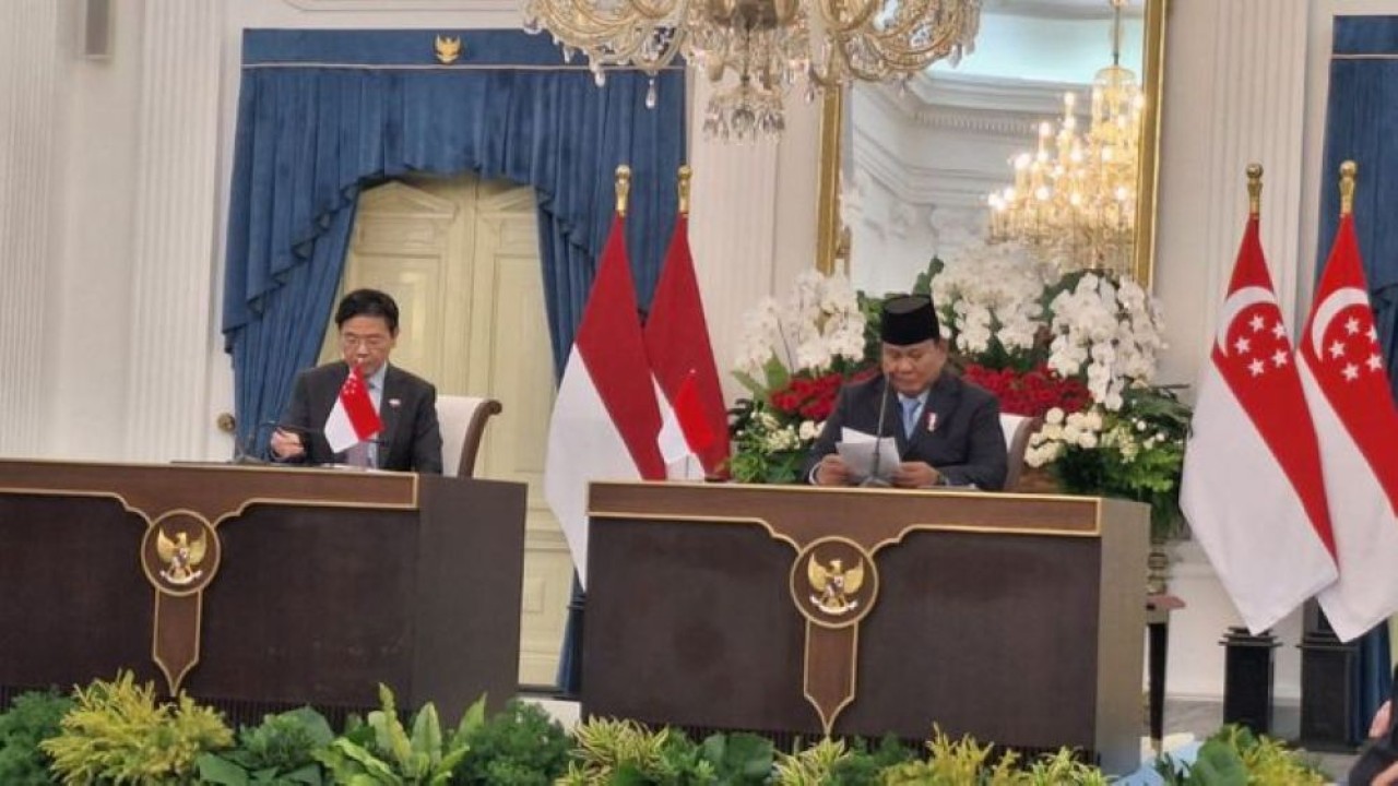 Presiden Prabowo Subianto dan Perdana Menteri (PM) Singapura Lawrence Wong. (Foto: NTVnews)