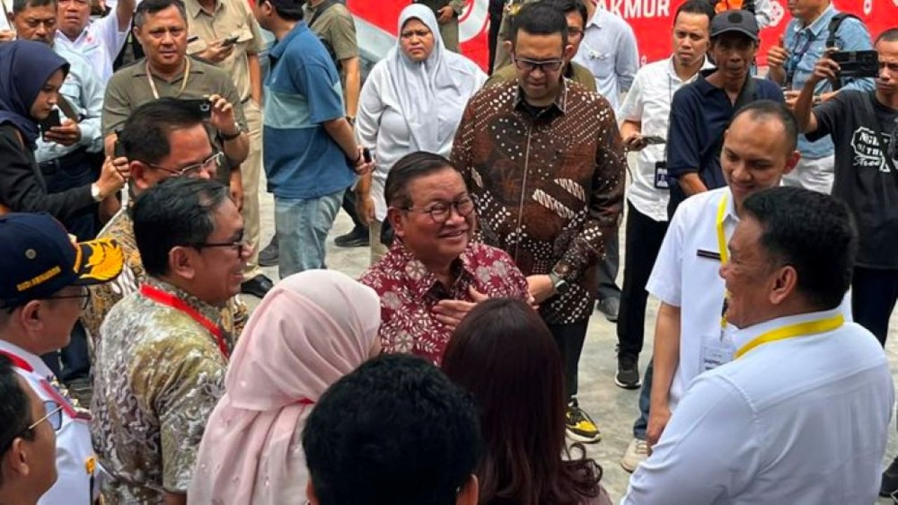 Gubernur DKI Jakarta Pramono Anung meninjau kesiapan peresmian LRT Jakarta dan uji coba jalur Velodrome-Manggarai. (Foto: NTVNews.id/Adiansyah)
