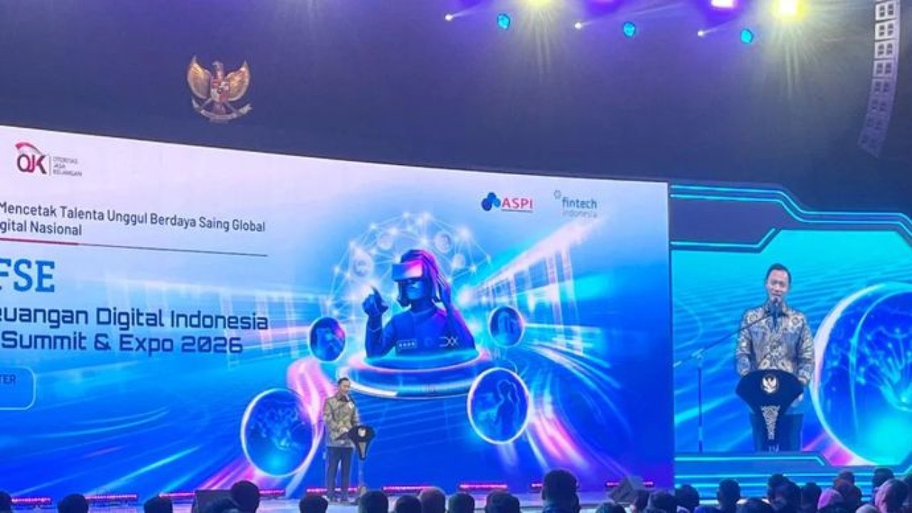 Menteri Koordinator Bidang Infrastruktur dan Pembangunan Kewilayahan (Menko IPK) Agus Harimurti Yudhoyono (AHY) dalam acara Festival Ekonomi dan Keuangan Digital (FEKDI) x Indonesia Fintech Summit & Expo (IFSE) di Jakarta, Kamis (24/9/2026). (Antara)