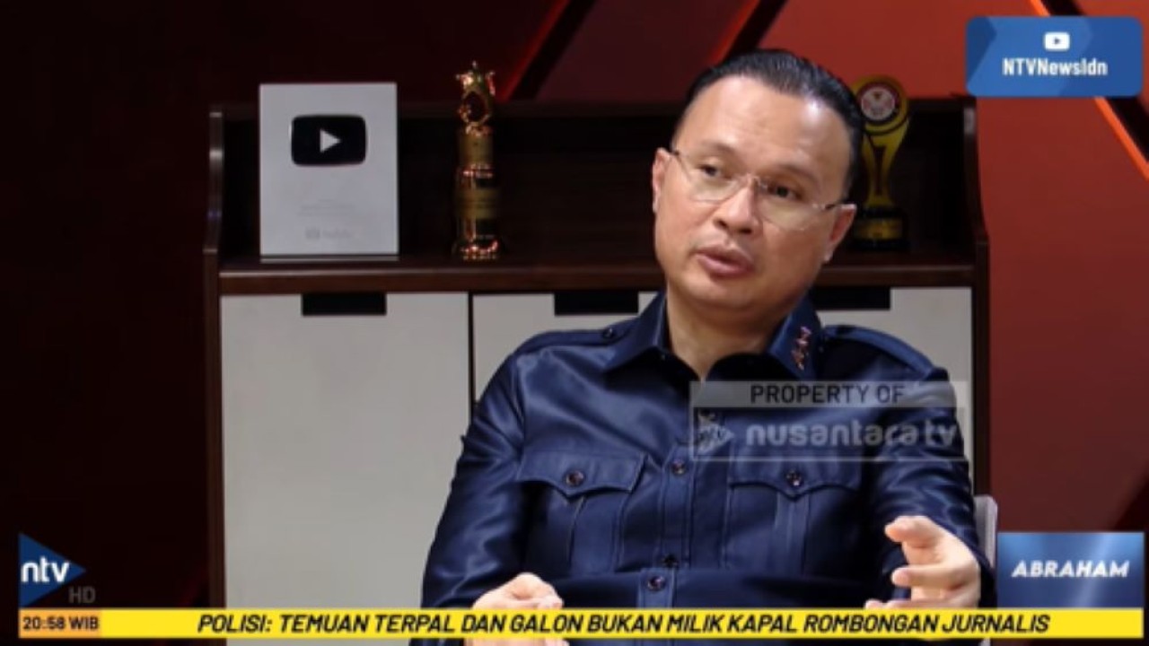 Direktur Jenderal Imigrasi Hendarsam Marantoko dalam program Abraham di Nusantara TV