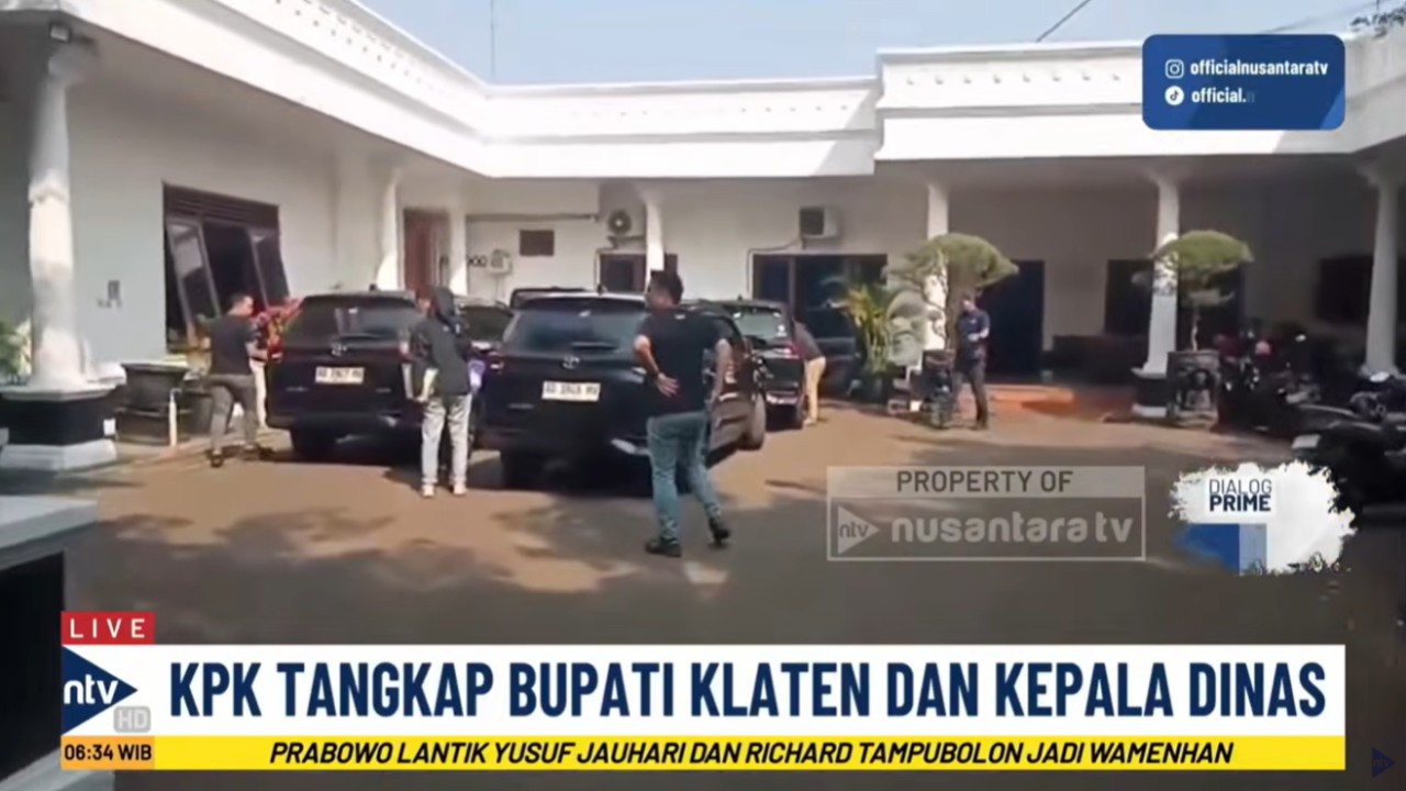 KPK menangkap Bupati Klaten, Jawa Tengah, Hamenang Wajar Ismoyo bersama sejumlah Kepala Dinas Lingkungan Pemkab Klaten di rumah dinas pada Kamis, 15 Oktober 2026.